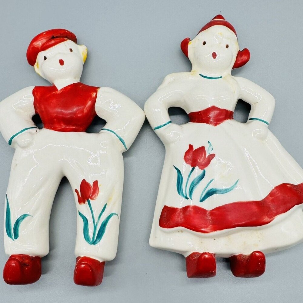 Decora Ceramics Boy‎ Girl Dutch Wall Plaques California Red 6 inch Vintage Pair